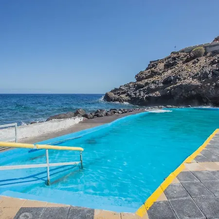 Casa Del Cueva With Stunning Ocean View בית נופש *