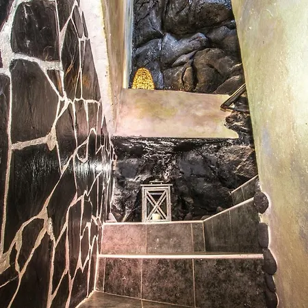 בית נופש Casa Del Cueva With Stunning Ocean View Güimar