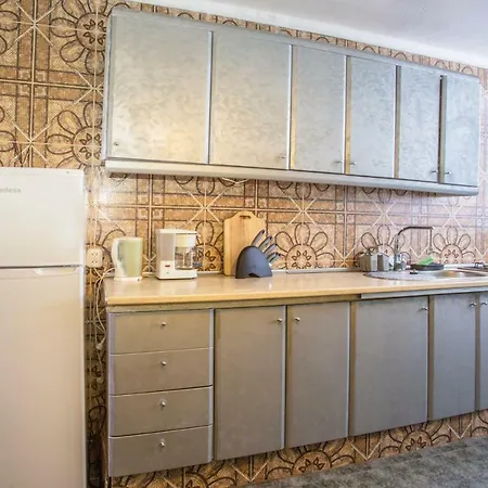 Holiday home Casa Del Cueva With Stunning Ocean View Guimar